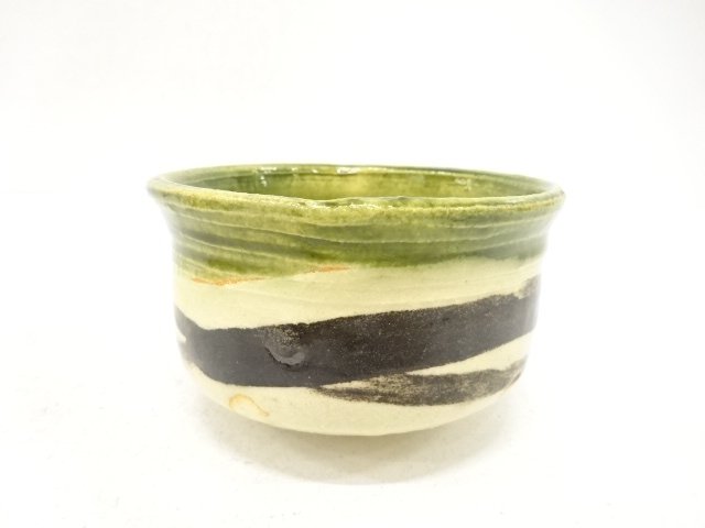 JAPANESE COLLECTIBLE / ORIBE TEA BOWL